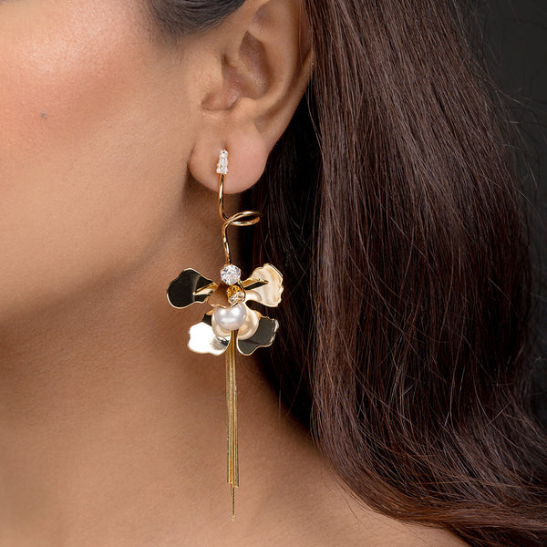 Illume Twisted Bloom Tassel Earrings