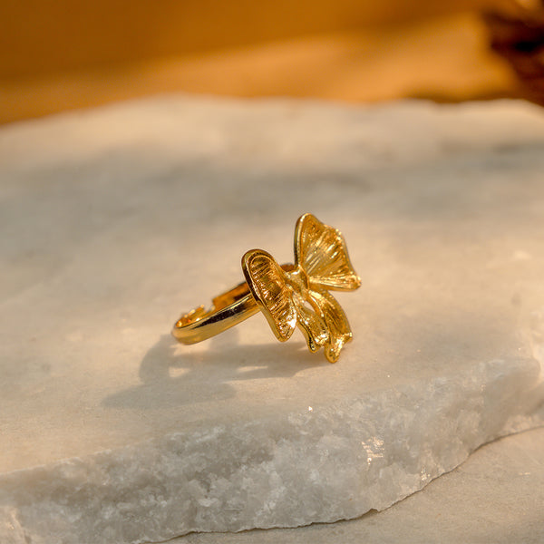Eternal Bow Ring