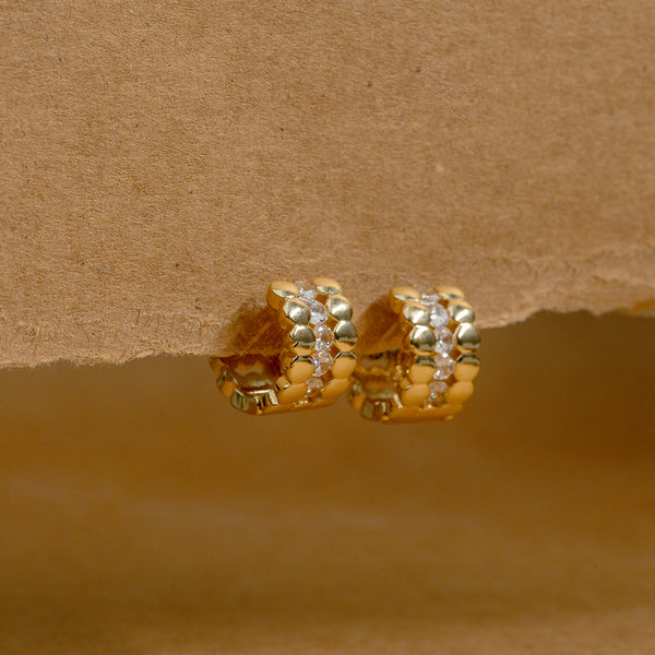 Illume Honey Luxe Huggie Earrings