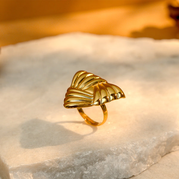 Eternal Shell Ring