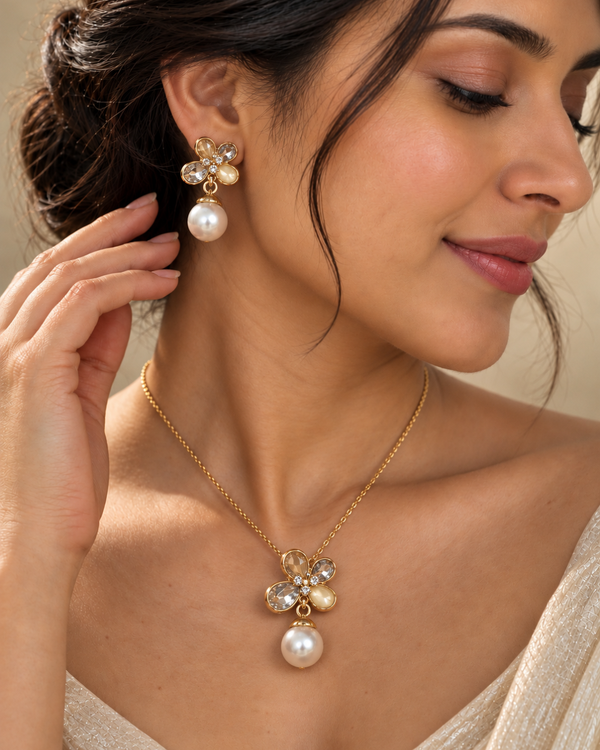 Petal Pearl Bloom Set – Champagne Crystal